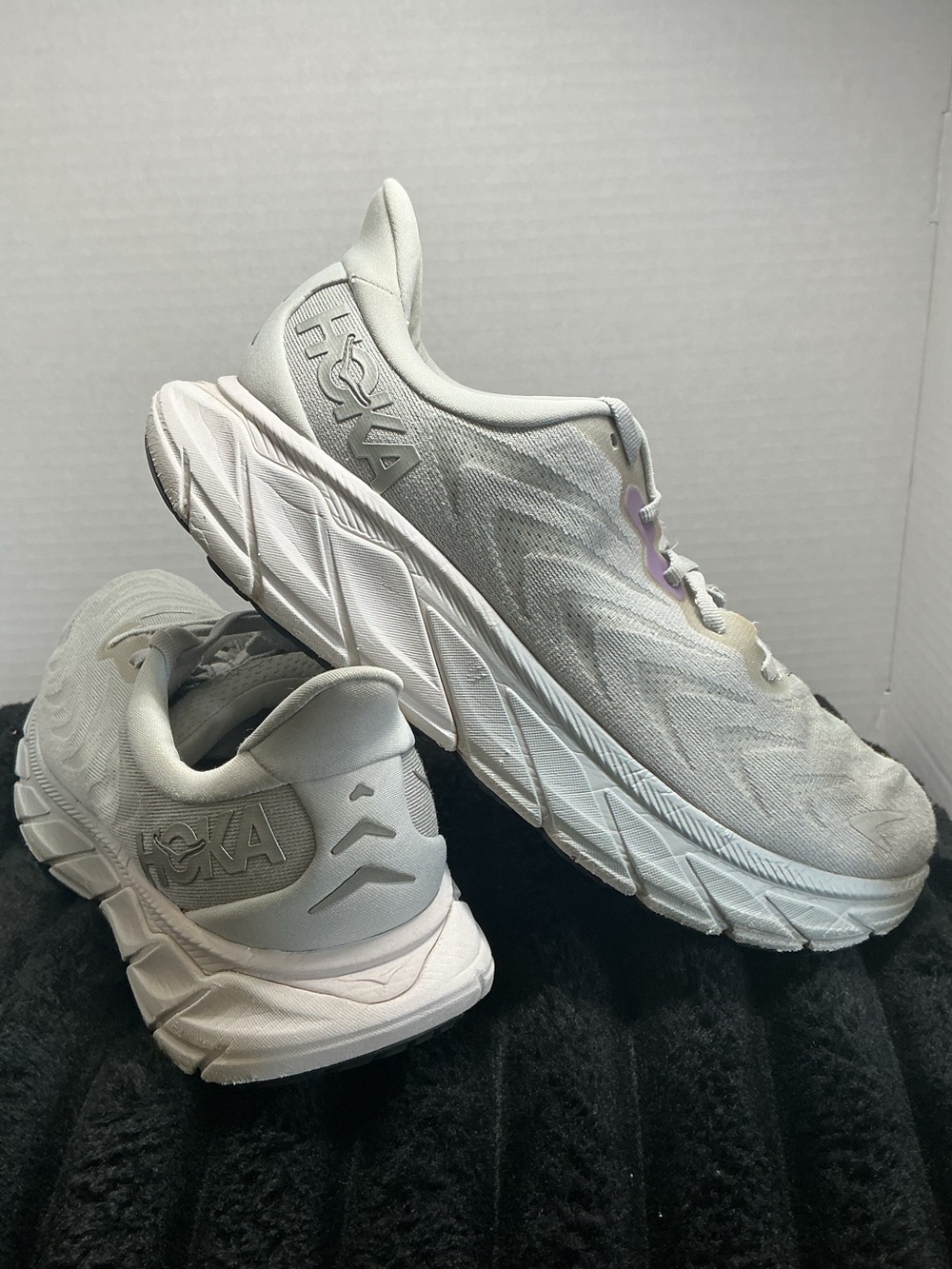 HOKA One One Arahi 6 Women’s 8.5 Wide D Harbor Mist Silver Purple 1123197